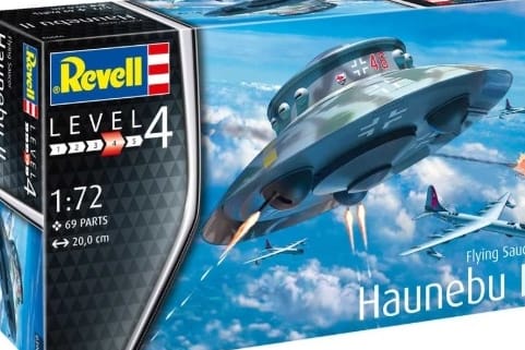 Das "Nazi-Ufo" Flying Saucer Haunebu II: Das Fluggerät hat es nie gegeben, doch Revell hatte einen Bausatz dazu angeboten.