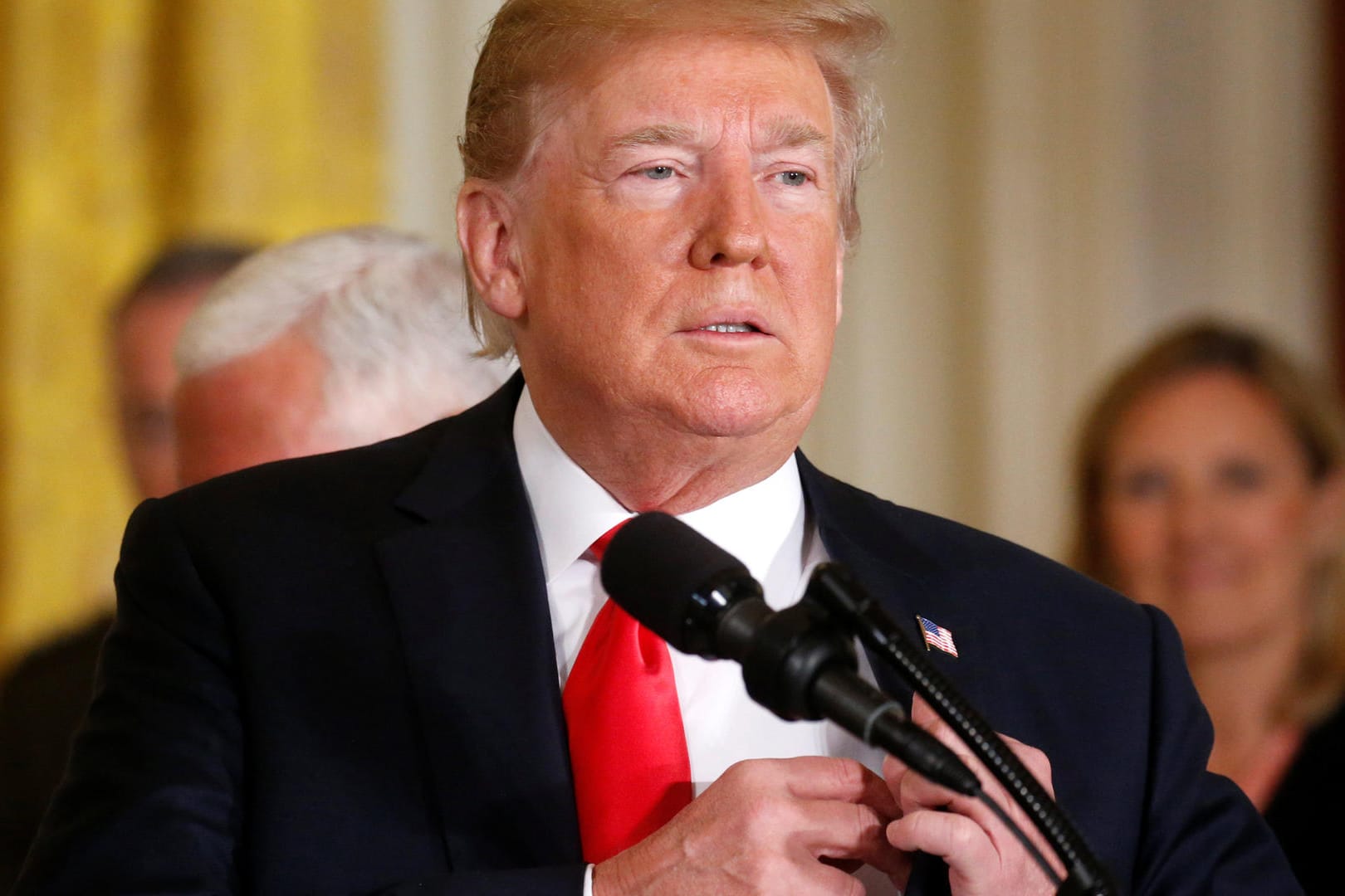 Donald Trump: Die weltgrößte Armee ist ihm nicht genug. Nun soll es auch noch eine Weltraumarmee der USA geben.