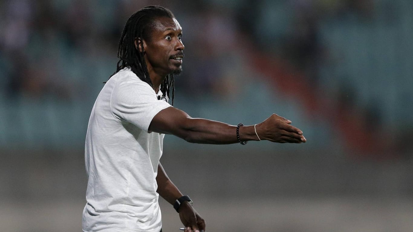 Seit März 2015 trainiert er die Nationalmannschaft Senegals: Aliou Cissé.