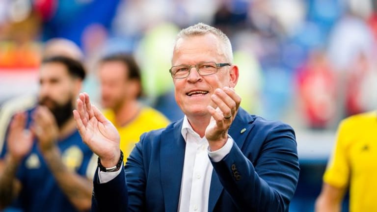 Schwedens Trainer Janne Andersson freut sich über den guten WM-Auftakt und das kommende Spiel gegen Deutschland.