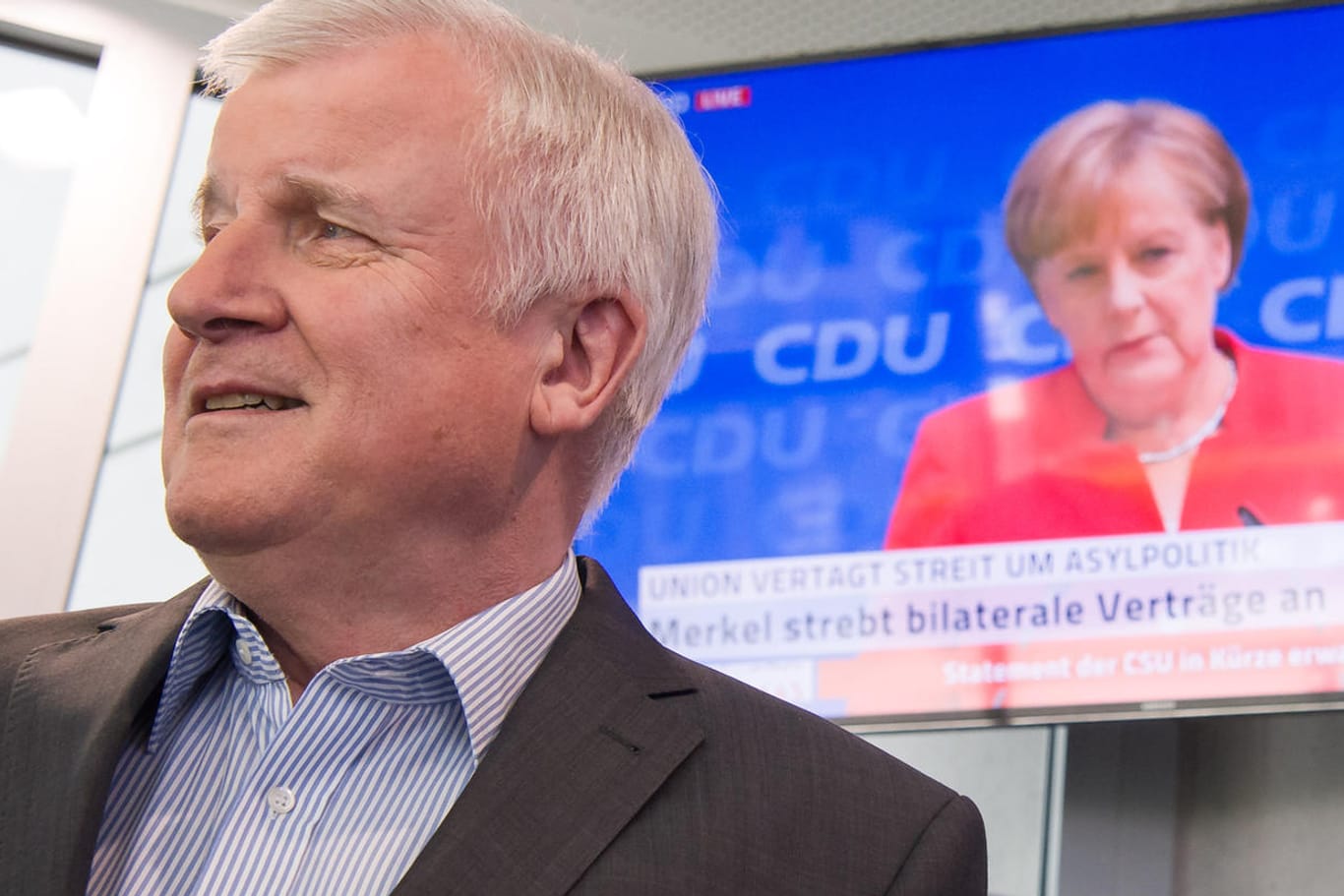 Horst Seehofer und Angela Merkel: Zwischen CDU und CSU ist es zum Zerwürfnis gekommen.