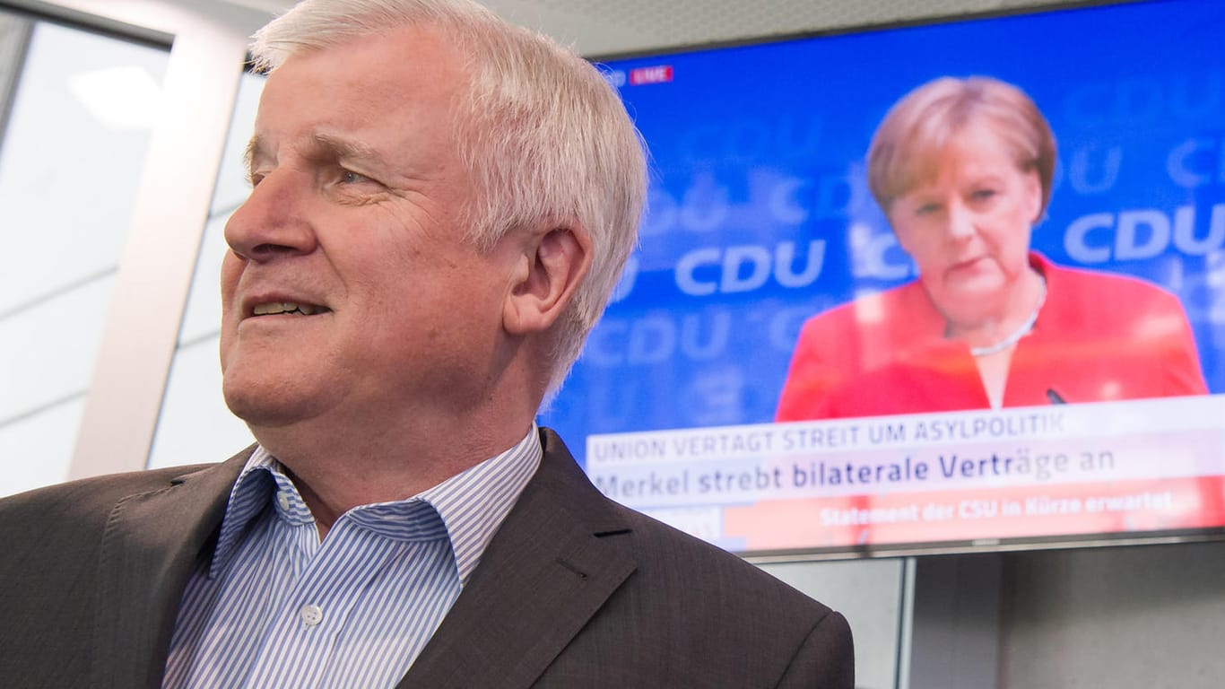 Horst Seehofer und Angela Merkel: Zwischen CDU und CSU ist es zum Zerwürfnis gekommen.