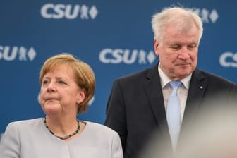 Bundeskanzlerin und CDU-Chefin Angela Merkel zusammen mit Bundesinnenminister und CSU-Chef Horst Seehofer.