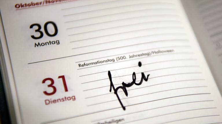 Freier Tag im Kalender: Norddeutschland will die Anzahl der gesetzlichen Feiertage erhöhen. (Symbolbild)