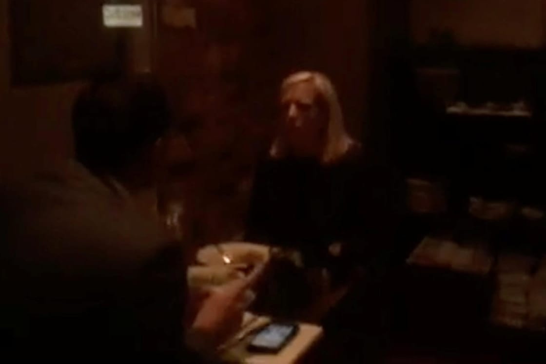 US-Heimatschutzministerin Kirstjen Nielsen in einem mexikanischen Restaurant in Washington: "Wenn Kinder nicht in Frieden essen, werden Sie nicht in Frieden essen."