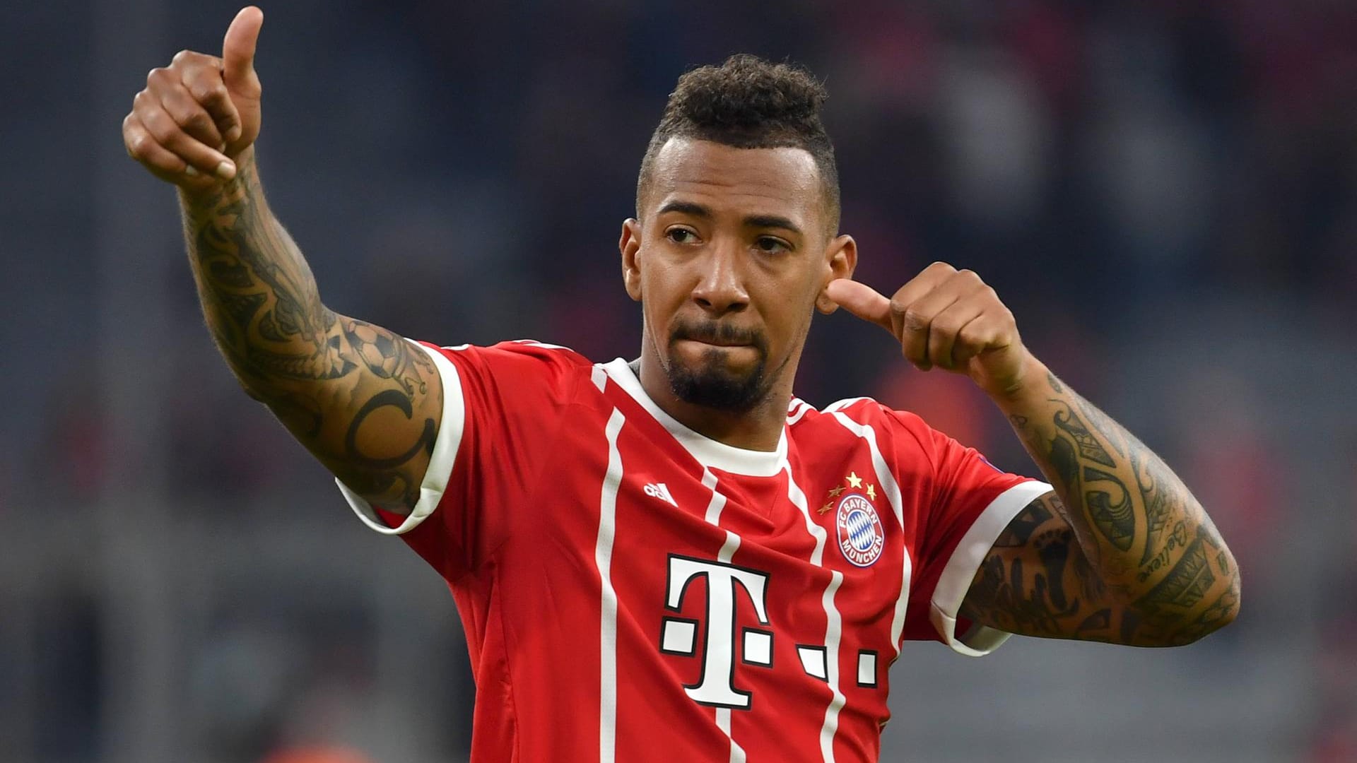 Jérôme Boateng bei den Bayern: Bei einem guten Angebot könnte der Verteidiger Platz für einen Jungstar aus Holland machen. Jérôme Boateng bei den Bayern: Bei einem guten Angebot könnte der Verteidiger Platz für einen Jungstar aus Holland machen.