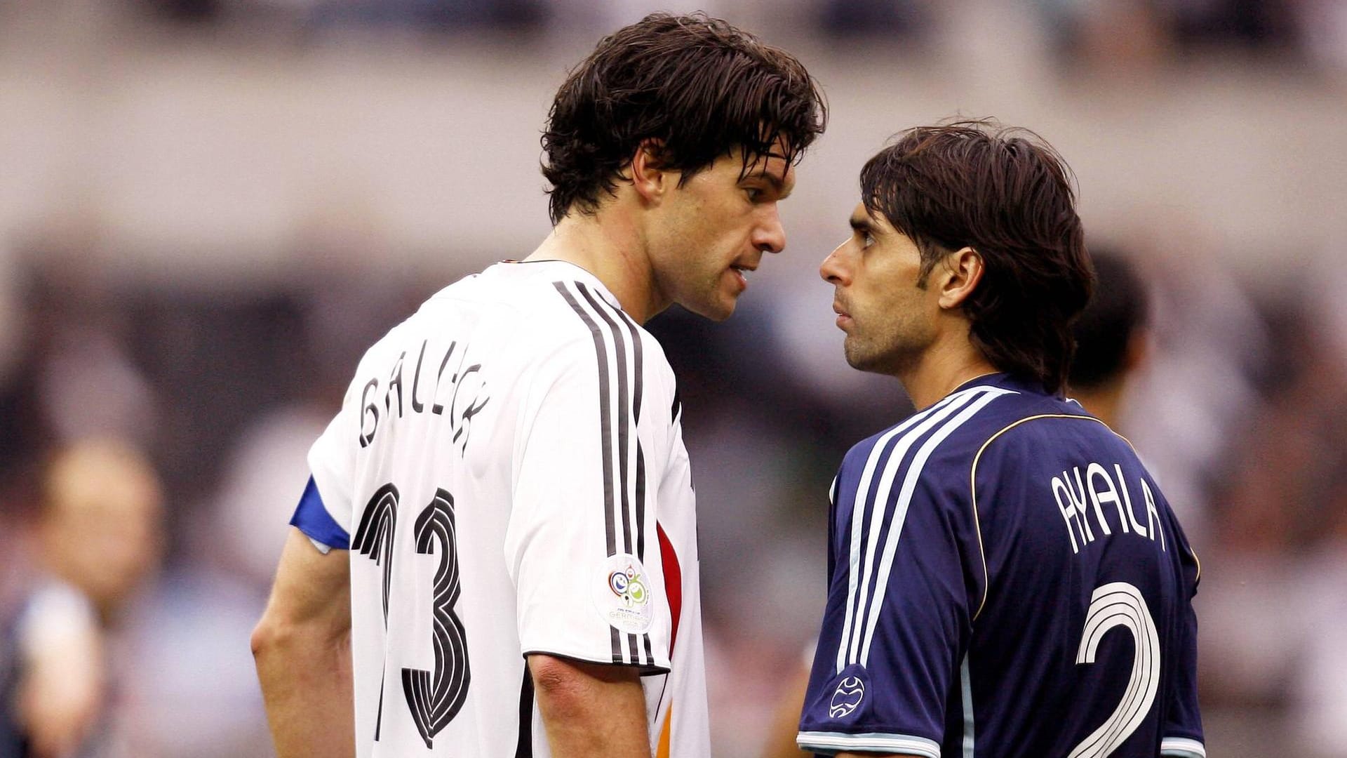 Zeigte keine Angst: Roberto Ayala (r.) bot bei der WM 2006 Michael Ballack die Stirn.