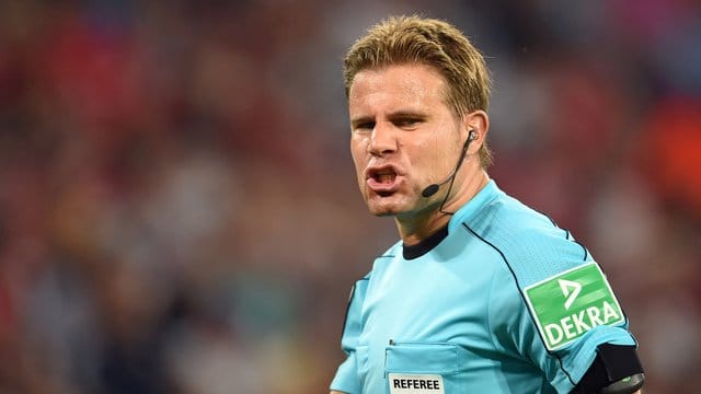 Kommt bei der WM zu seinem ersten Einsatz: Schiedsrichter Felix Brych. Kommt bei der WM zu seinem ersten Einsatz: Schiedsrichter Felix Brych.