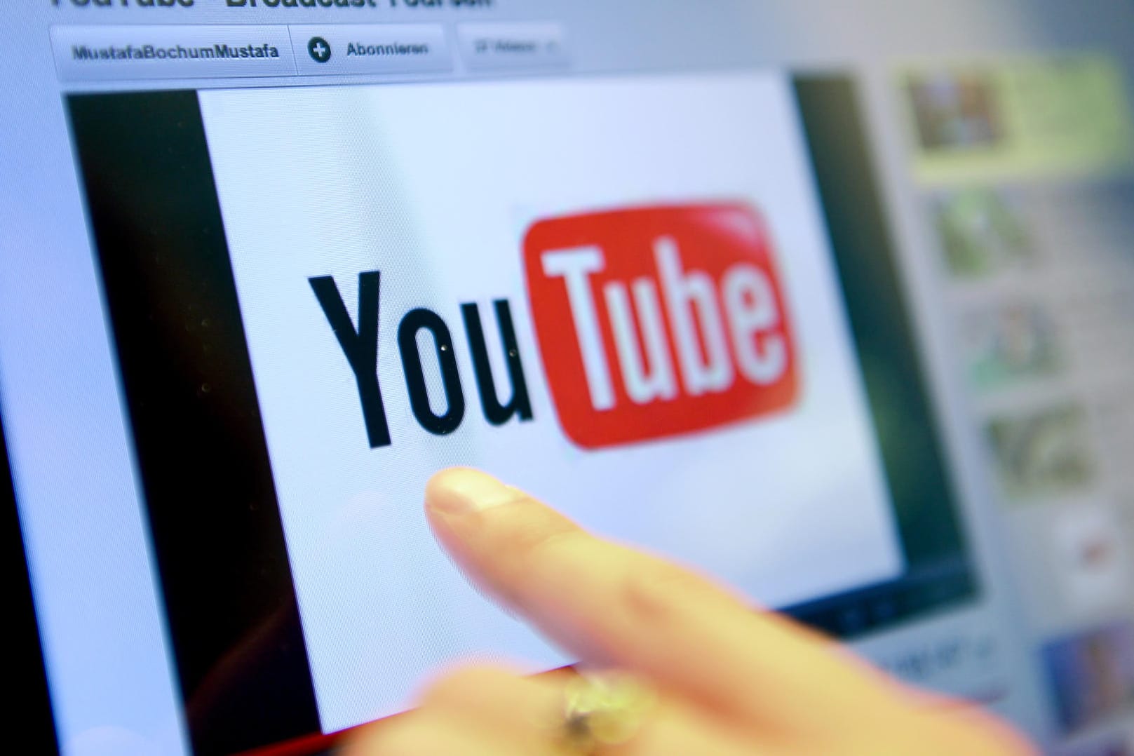 YouTube: Auf der Video-Plattform trommeln Internetstars Unterstützung für Kampagnen gegen die Uploadfilter der EU zusammen.