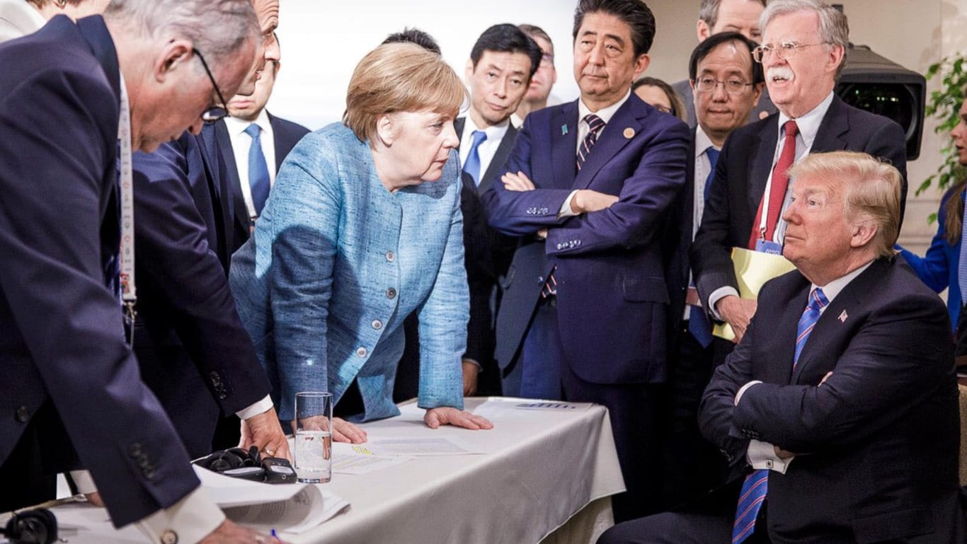 Angela Merkel beim G7-Gipfel in Kanada am 9. Juni: Die mächtigen Männer in Washington, Moskau, Peking oder Ankara dürften sich über ihre Schwäche freuen.