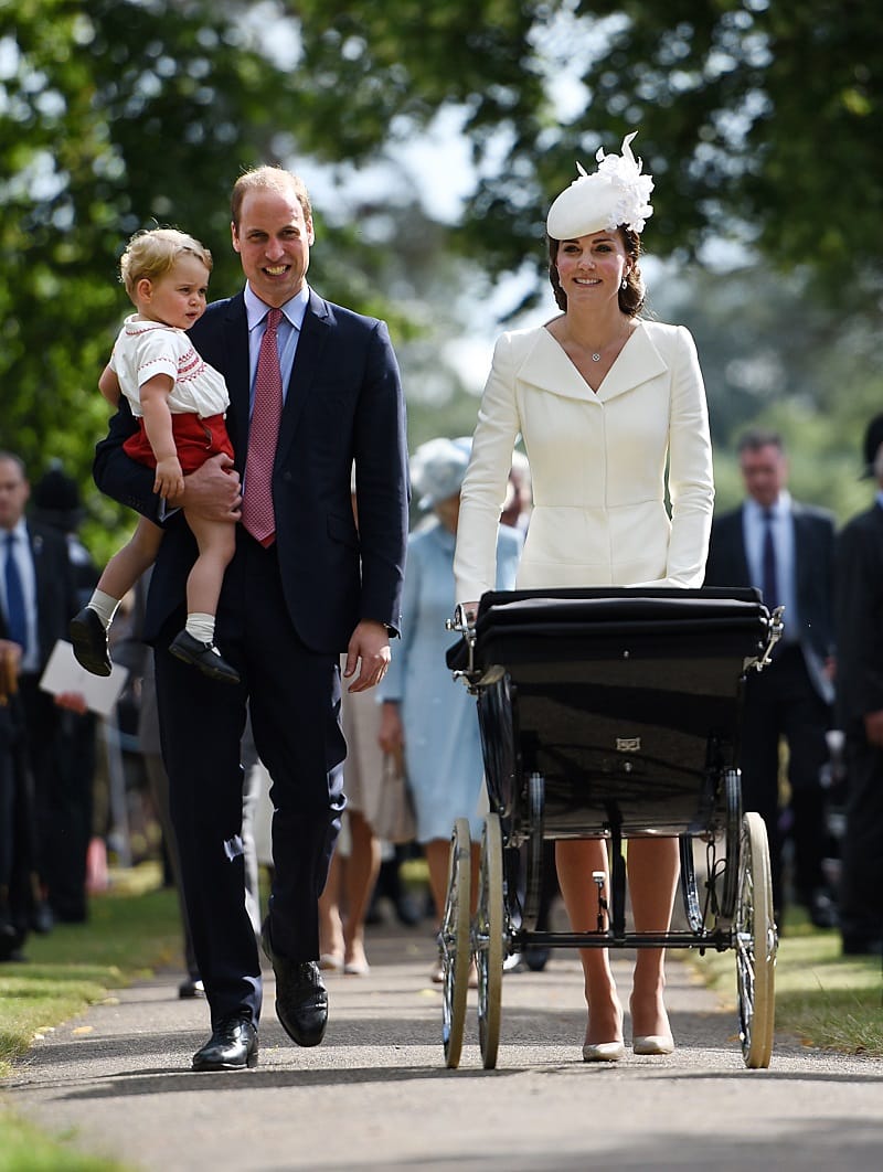 George, William und Kate: die Royals bei der Taufe von Prinzessin Charlotte.