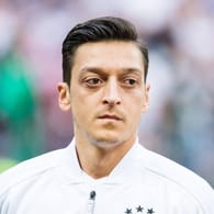 Mesut Özil vor dem Auftakt-Spiel der Deutschen gegen Mexiko: Der Spieler spielt seit 2009 in der deutschen Nationalmannschaft.