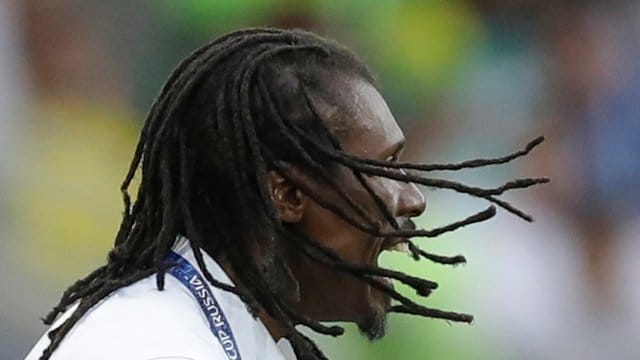 Lautstark: Senagal-Coach Aliou Cissé beim Sieg gegen Polen.