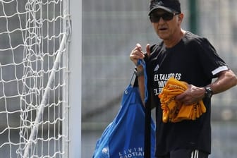 Bereitet sein Team abgeschottet auf das Spiel gegen Südkorea vor: Coach Juan Carlos Osorio.