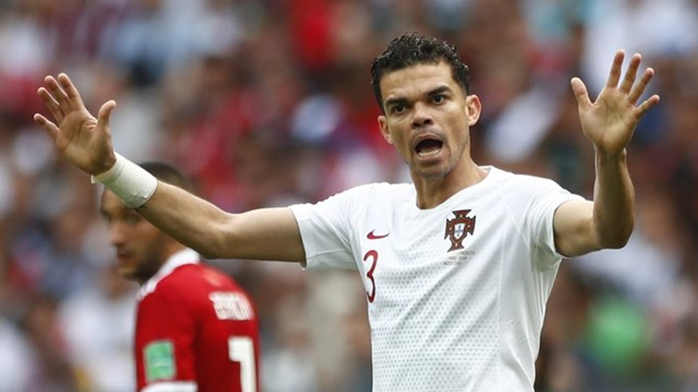 Sorgte nach dem Spiel gegen Marokko für Verwirrung: Portugals-Verteidiger Pepe.