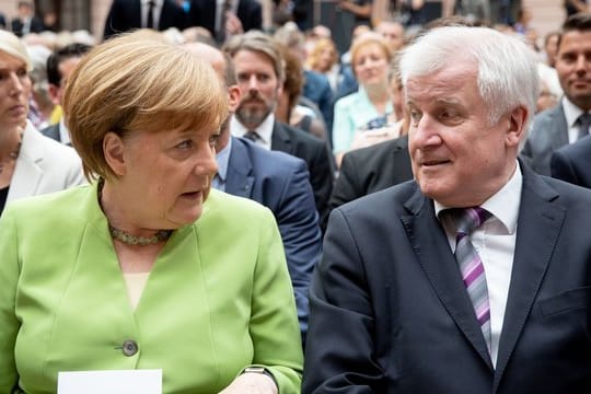 Liegen beim Thema Asylpolitik über Kreuz: Kanzlerin Merkel und Innenminister Seehofer.