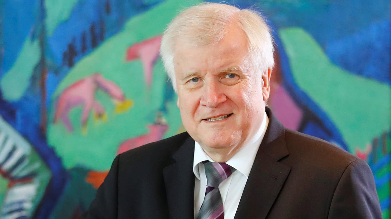 Horst Seehofer: Der Bundesinnenminister will Flüchtlinge an den Grenzen abweisen können. Horst Seehofer: Der Bundesinnenminister will Flüchtlinge an den Grenzen abweisen können.