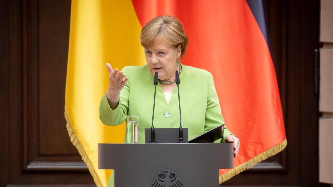 Bundeskanzlerin Angela Merkel (CDU): Der Rückhalt in der Bevölkerung schwindet.