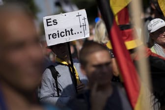 Eine AfD-Demo in Berlin: Im Land herrscht eine merkwürdige Stimmung. Das hat auch mit vielen Veränderungen in Europa zu tun.