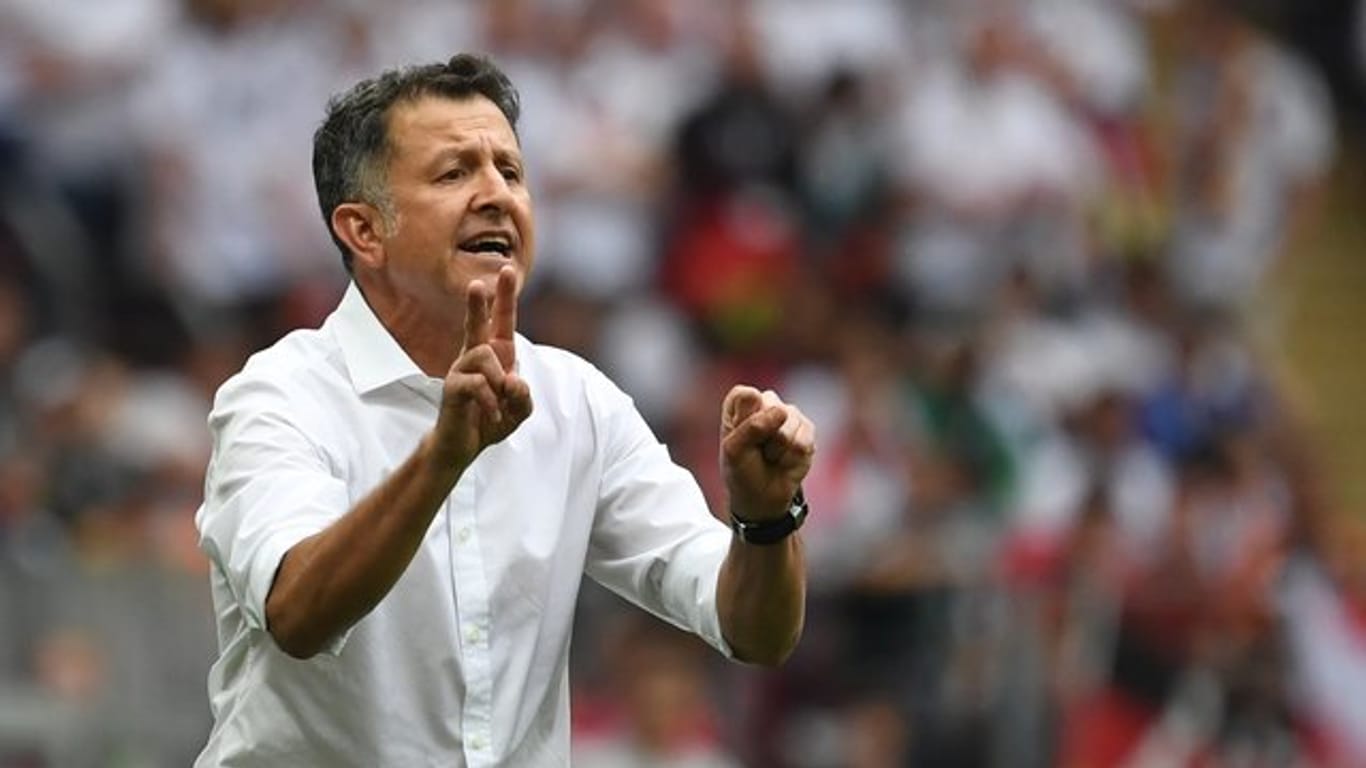Möchte mit seinem Team den Achtelfinaleinzug perfekt machen: Mexiko-Coach Juan Carlos Osorio.