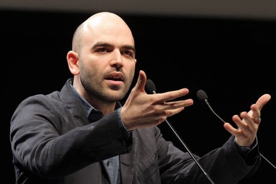 Der Schriftsteller Roberto Saviano wurde mit seinem Buch "Gomorrha" über die Mafia in Neapel auch international bekannt und erhielt Todesdrohungen.
