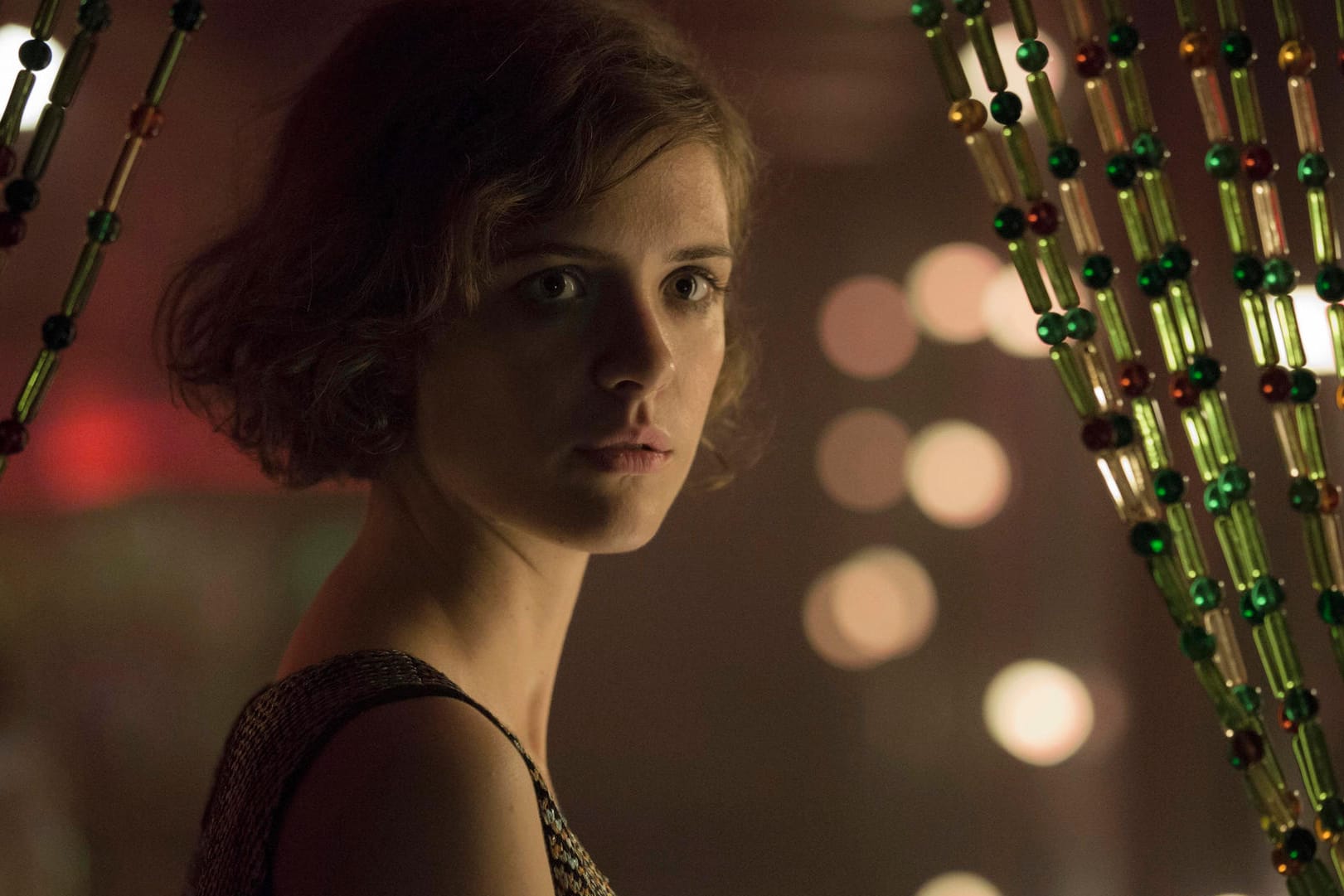 Liv Lisa Fries: Sie spielt in "Babylon Berlin" die Hauptrolle der Charlotte Ritter.