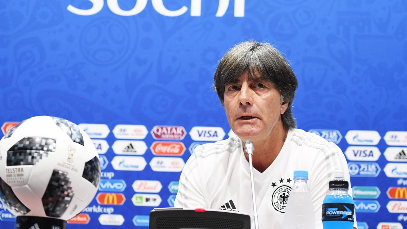 Bundestrainer Joachim Löw auf der Pressekonferenz vor dem Schweden-Spiel: "Wir haben die Fehler analysiert und angesprochen."