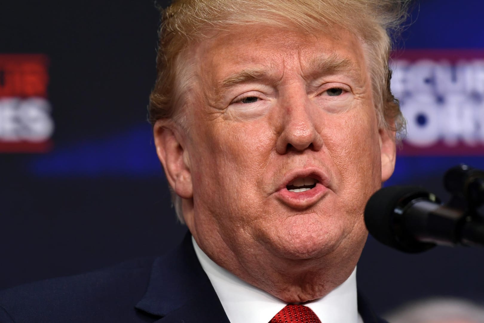 Donald Trump: Nach dem Nordkorea-Gipfel war der US-Präsident geradezu euphorisch. Jetzt rudert er zurück.