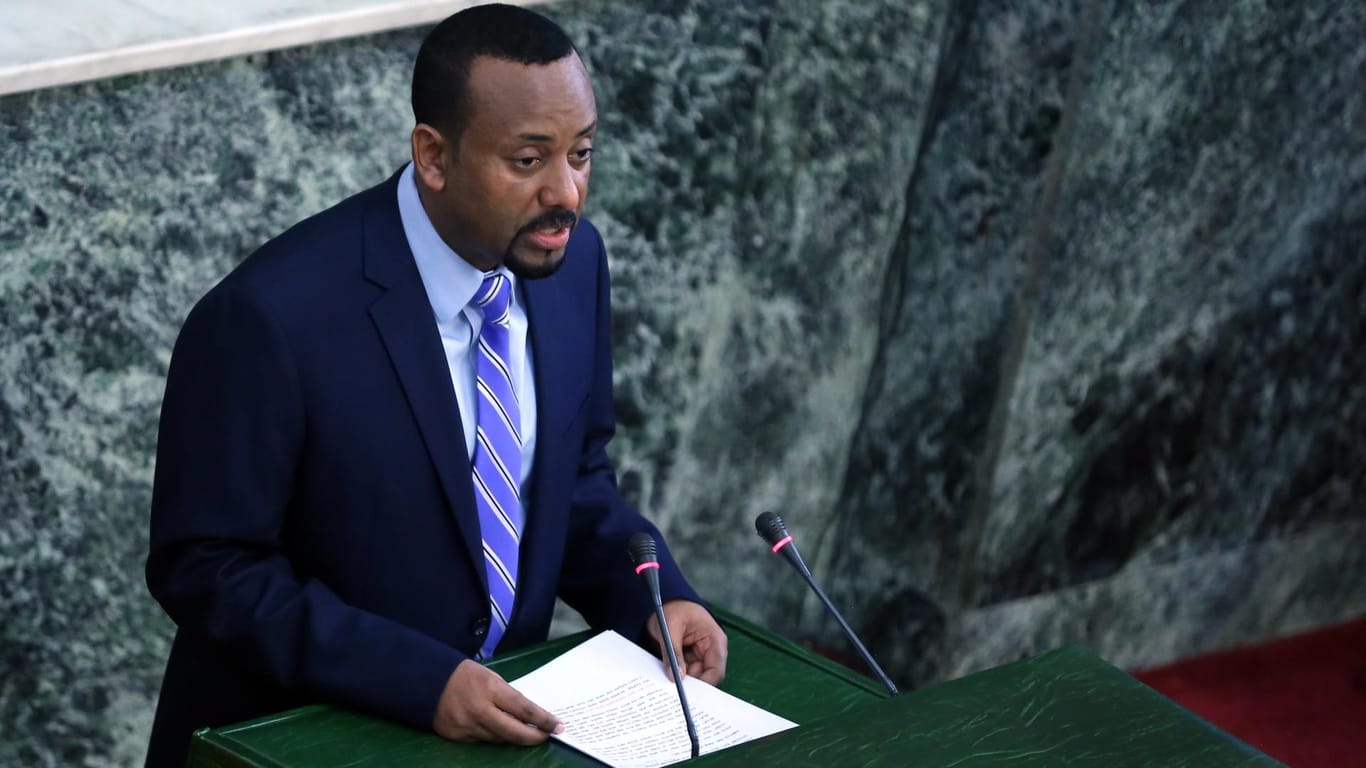 Premierminister Abiy Ahmed im äthiopischen Parlament: Der Anschlag sei "gut orchestriert" gewesen.