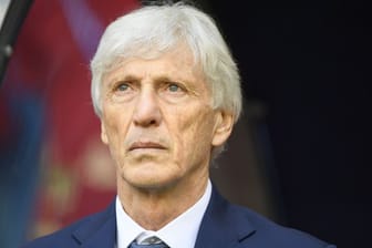 Kolumbiens Trainer José Pékerman stellt sein Team auf das Spiel gegen Polen ein.