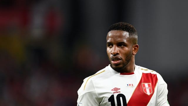 Jefferson Farfán zog sich im Training eine Gehirnerschütterung zu.