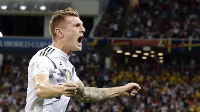 Hielt die DFB-Elf mit seinem Last-Minute-Tor in der WM: Toni Kroos. Hielt die DFB-Elf mit seinem Last-Minute-Tor in der WM: Toni Kroos.