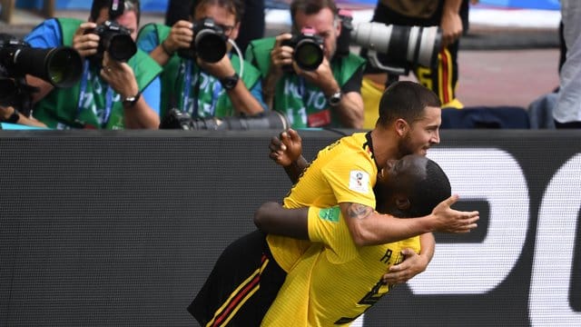 Die Belgier Eden Hazard (l) und Romelu Lukaku trafen gegen Tunesien.