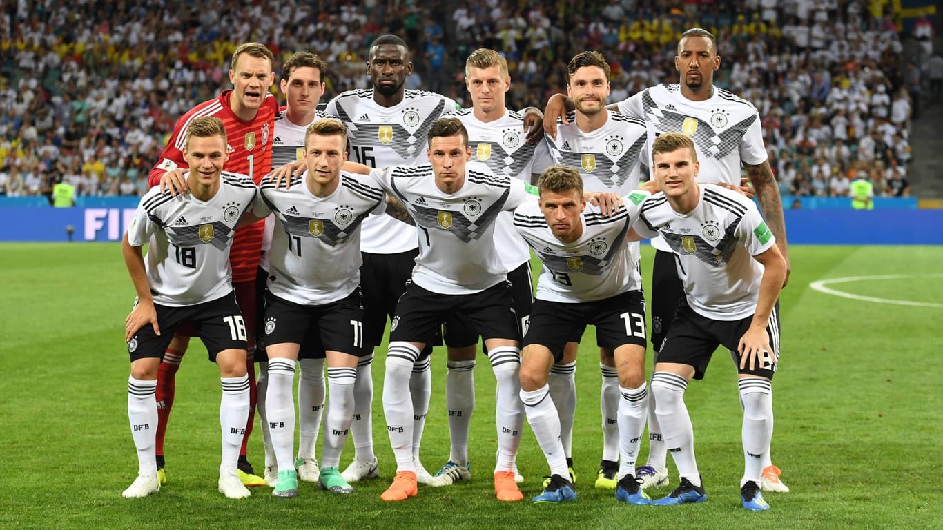 Die deutsche Nationalmannschaft kann aus eigener Kraft die nächste Runde erreichen.