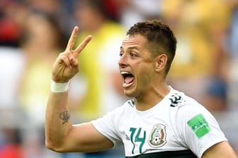 Mexikos Chicharito ist mit seinem vierten Endrundentreffer neben Luis Hernández WM-Rekordtorschütze seines Landes.