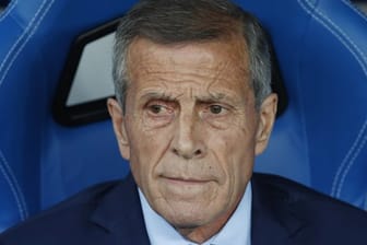 Uruguays Trainer Oscar Tabarez zeigt großen Respekt vor der Entwicklung der russischen Nationalmannschaft.