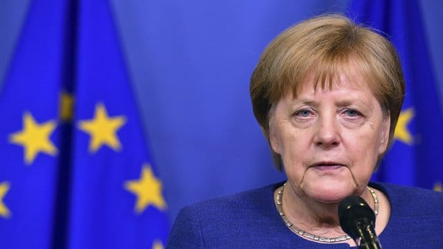 Merkel gibt sich optimistisch - konkrete Fortschritte konnte sie allerdings nach dem Sondertreffen nicht vermelden. Merkel gibt sich optimistisch - konkrete Fortschritte konnte sie allerdings nach dem Sondertreffen nicht vermelden.