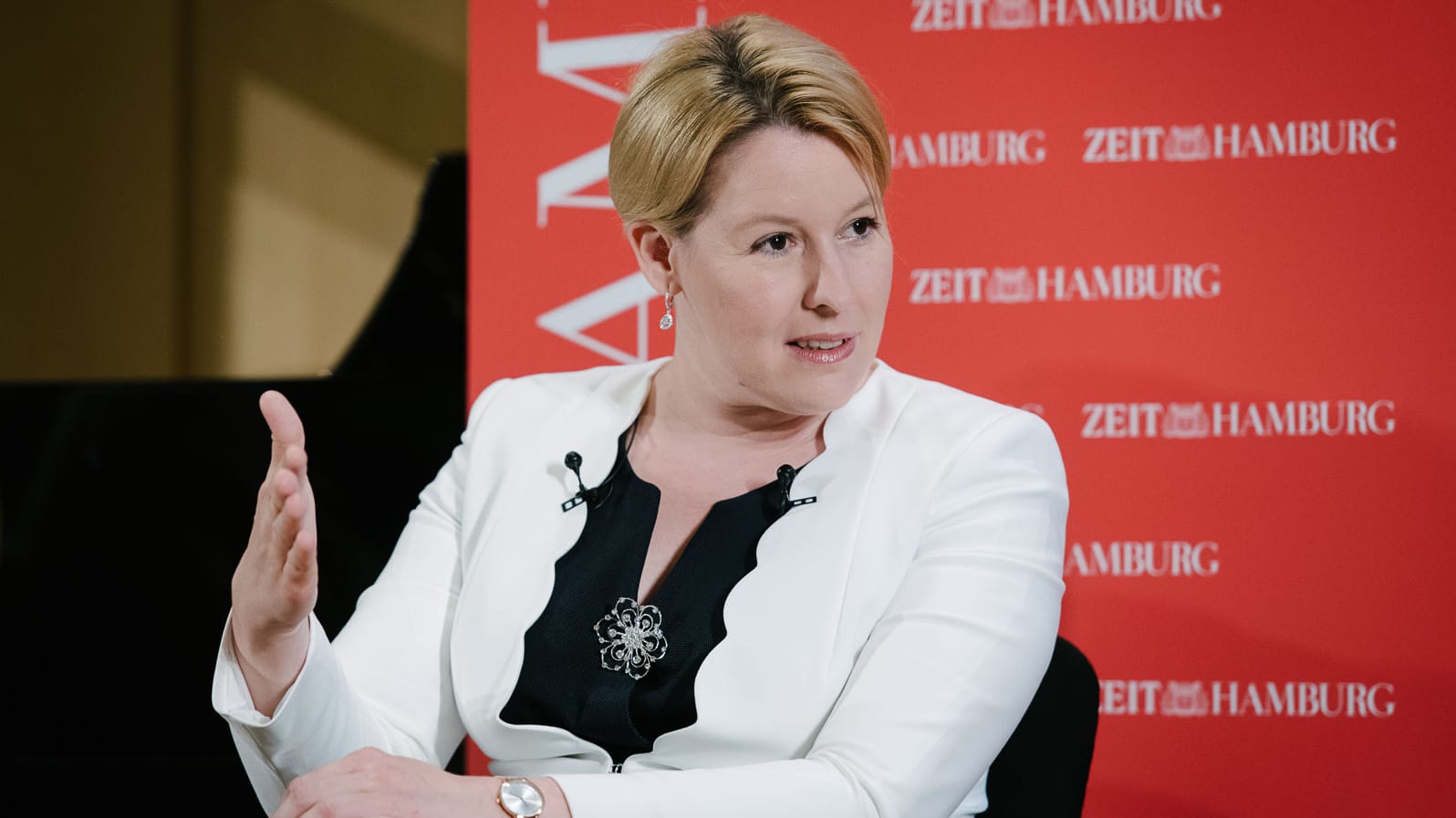 Bundesfrauenministerin Franziska Giffey bei einer Veranstaltung der Wochenzeitung "Die Zeit": Burkinis hält sie nicht für den Untergang des Abendlandes.