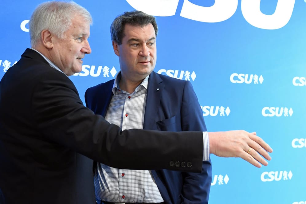 Horst Seehofer (links) und Markus Söder: Eine neue Umfrage stellt den beiden ein schlechtes Zeugnis aus.