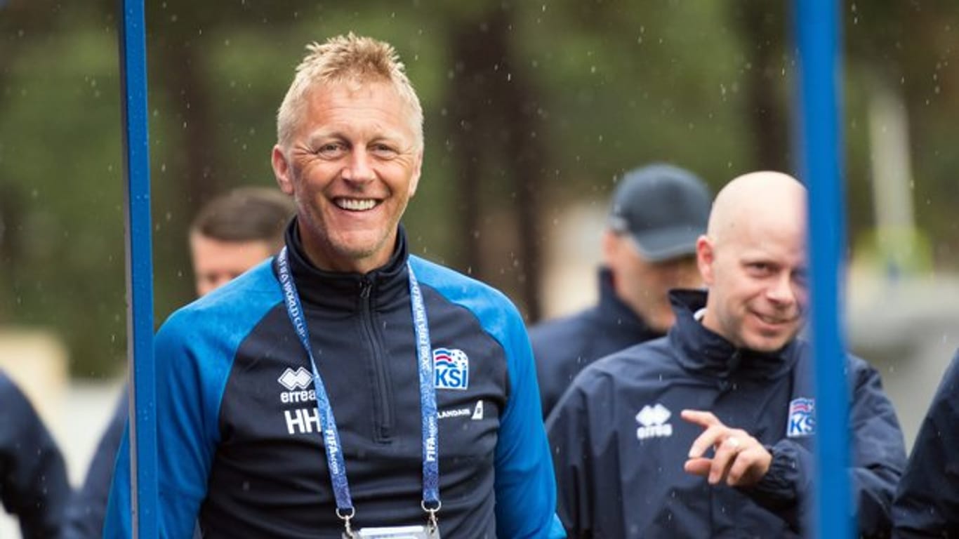 Islands-Trainer Heimir Hallgrímsson glaubt noch an ein Weiterkommen seines Teams.