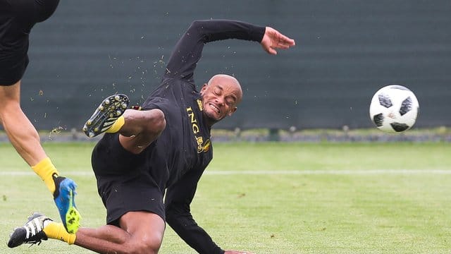 Nach über drei Wochen Verletzungspause ist Vincent Kompany zurück ins Mannschaftstraining eingestiegen.