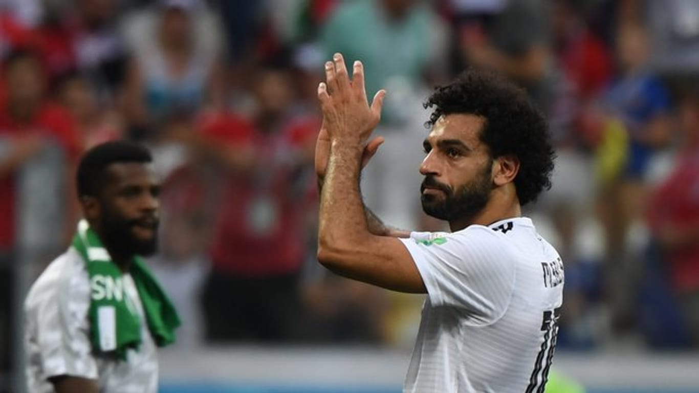 Ägypten-Str Mohamed Salah verabschiedet sich nach dem WM-Aus von den Fans.