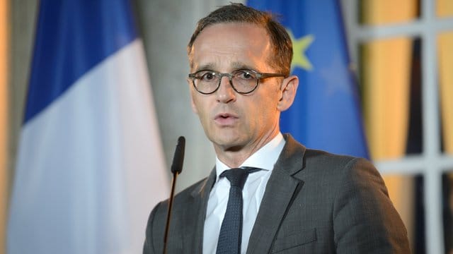 In Den Haag kommen die OPCW-Vertragsstaaten zu einer Sondersitzung zusammen. In Den Haag kommen die OPCW-Vertragsstaaten zu einer Sondersitzung zusammen.