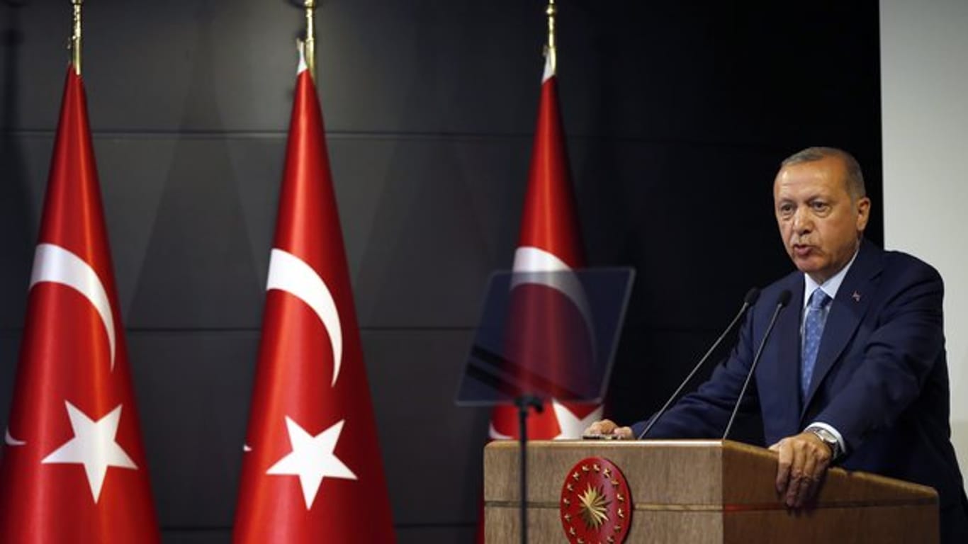 Staatspräsident Erdogan verwahrt sich gegen die Kritik der Wahlbeobachter.