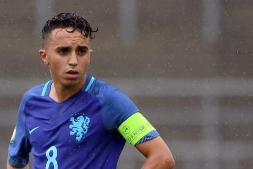 Der schwer verletzte niederländische Fußballer Abdelhak Nouri.