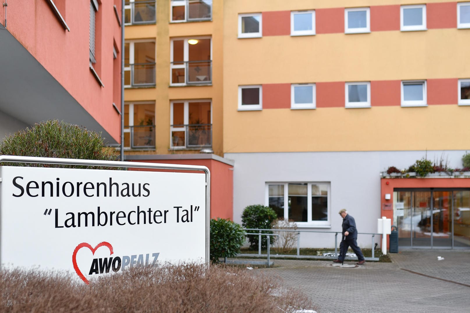 Das Seniorenheim "Lambrechter Tal": Drei Ex-Mitarbeiter wurden nun zu lebenslangen Haftstrafen verurteilt. (Archivbild)