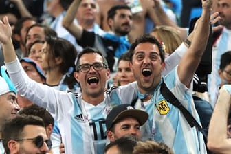 Die Argentinien-Fans waren nach dem Sieg gegen Nigeria völlig aus dem Häuschen.