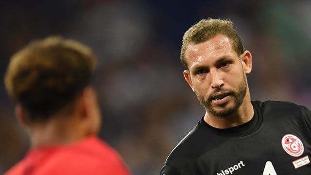 Auch Tunesiens Torwart Farouk Ben Mustapha fällt aus.