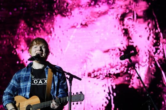 Es war ein langer Weg: Ed Sheeran wird schließlich in Gelsenkirchen auftreten.