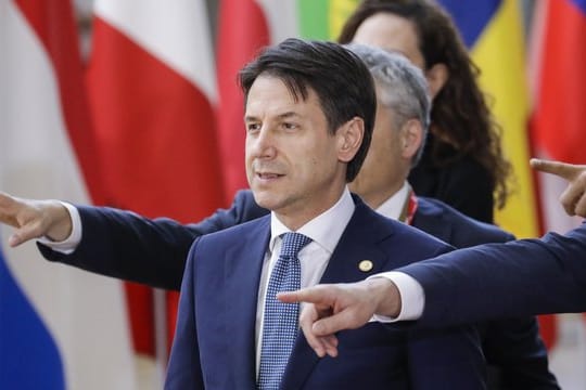 Giuseppe Conte, Ministerpräsident von Italien, kommt zum Gipfel der EU-Staats- und Regierungschefs ins EU-Hauptquartier.